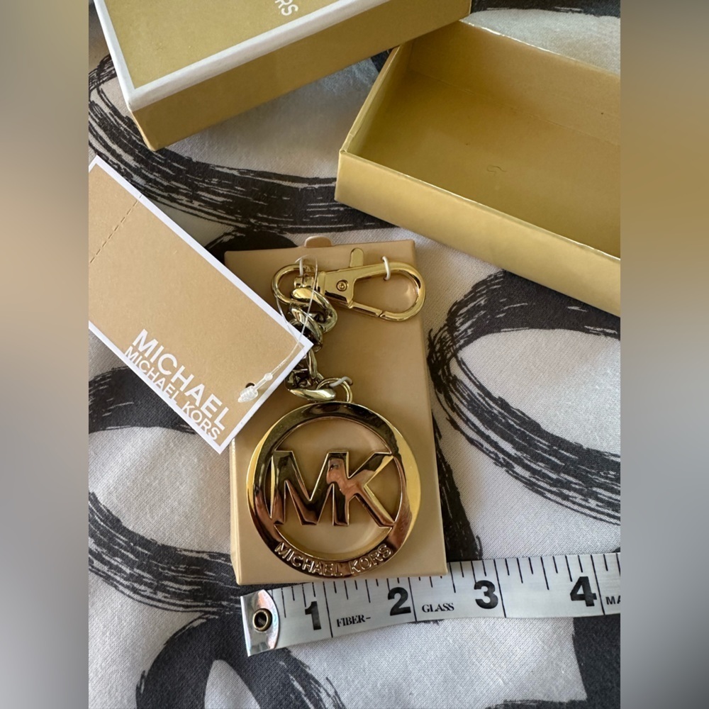 Gold Michael Kors Key Holder with MK Logo - Picture 3 of 6